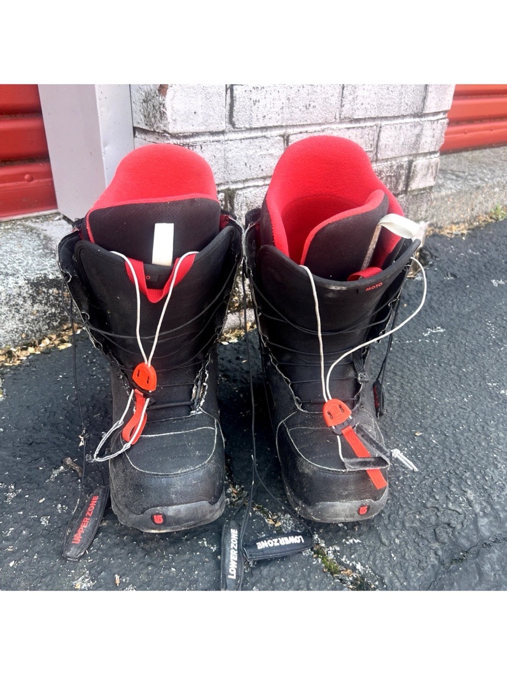 Burton Men’s Black and Red Moto Snowboard Boots Sz 10